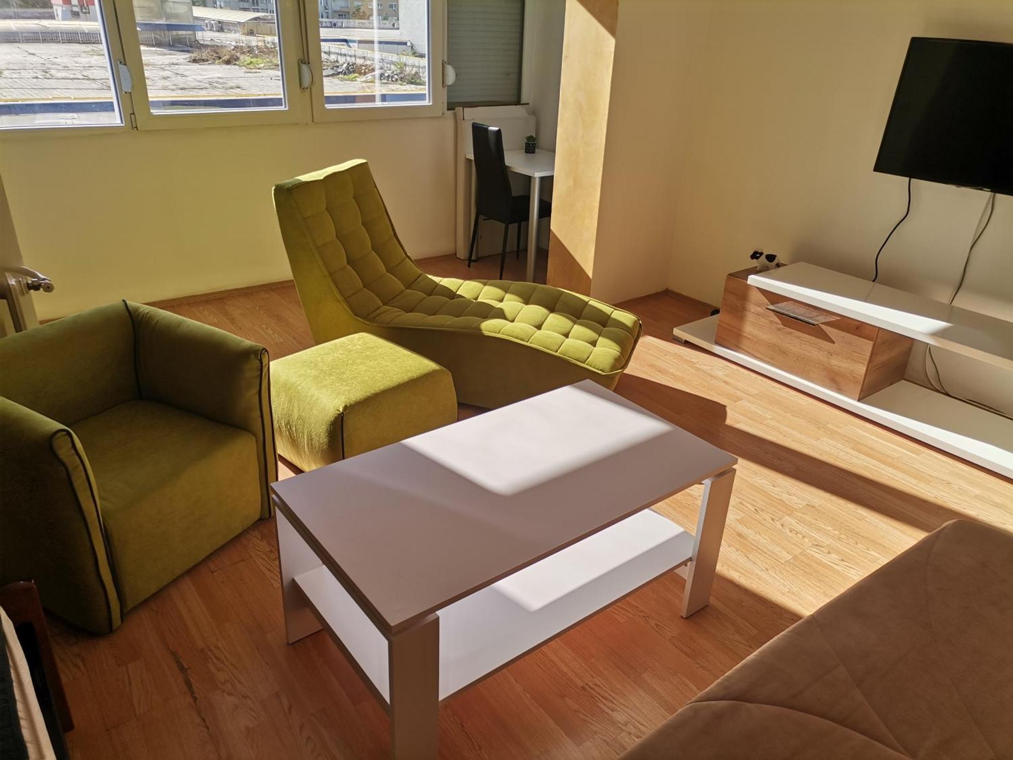 Calla 5 Apartment - Main Square, In The City Shopping Center - Parking Slot With Security And Video Camera Skopje Bagian luar foto