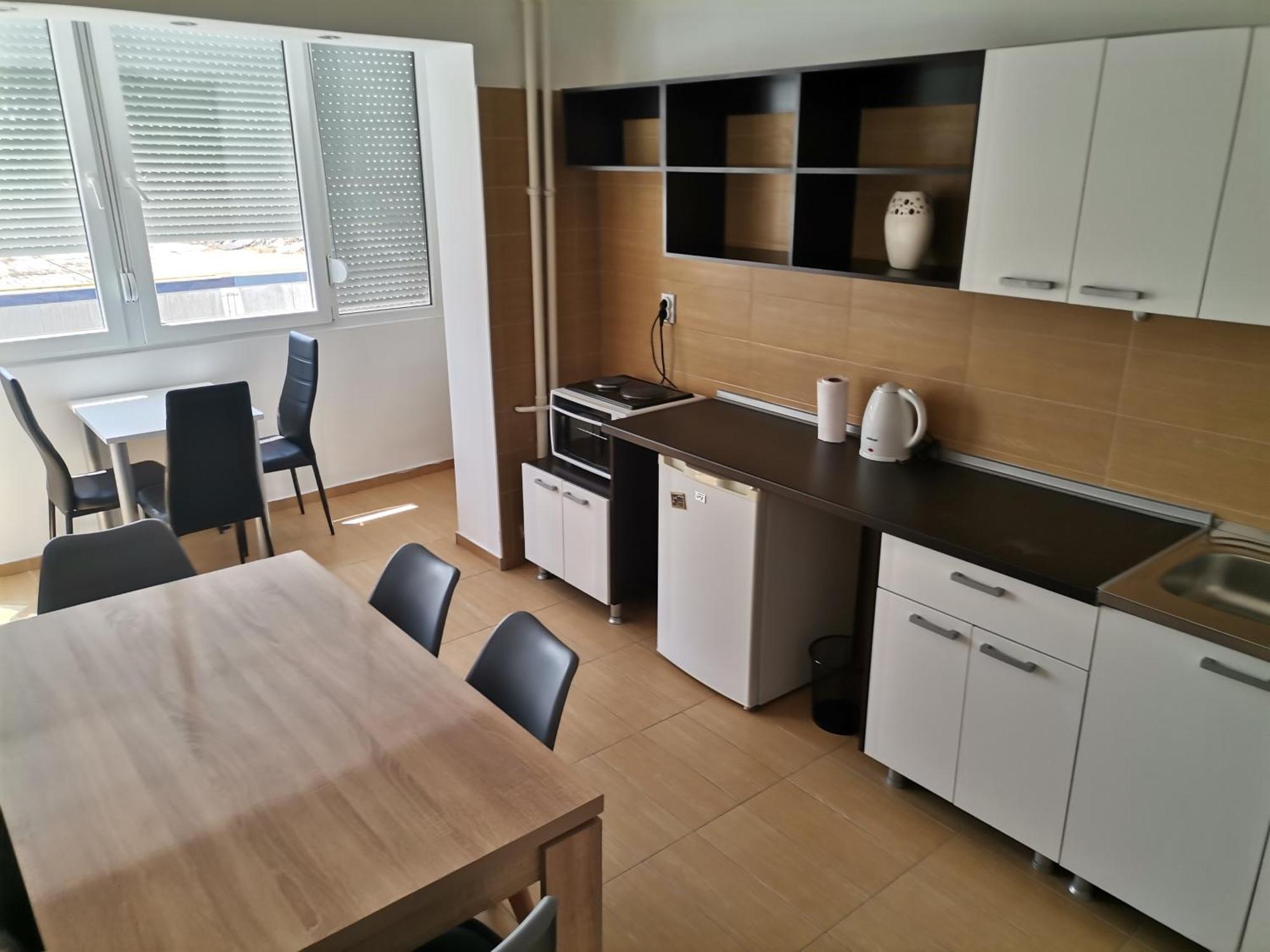 Calla 5 Apartment - Main Square, In The City Shopping Center - Parking Slot With Security And Video Camera Skopje Bagian luar foto
